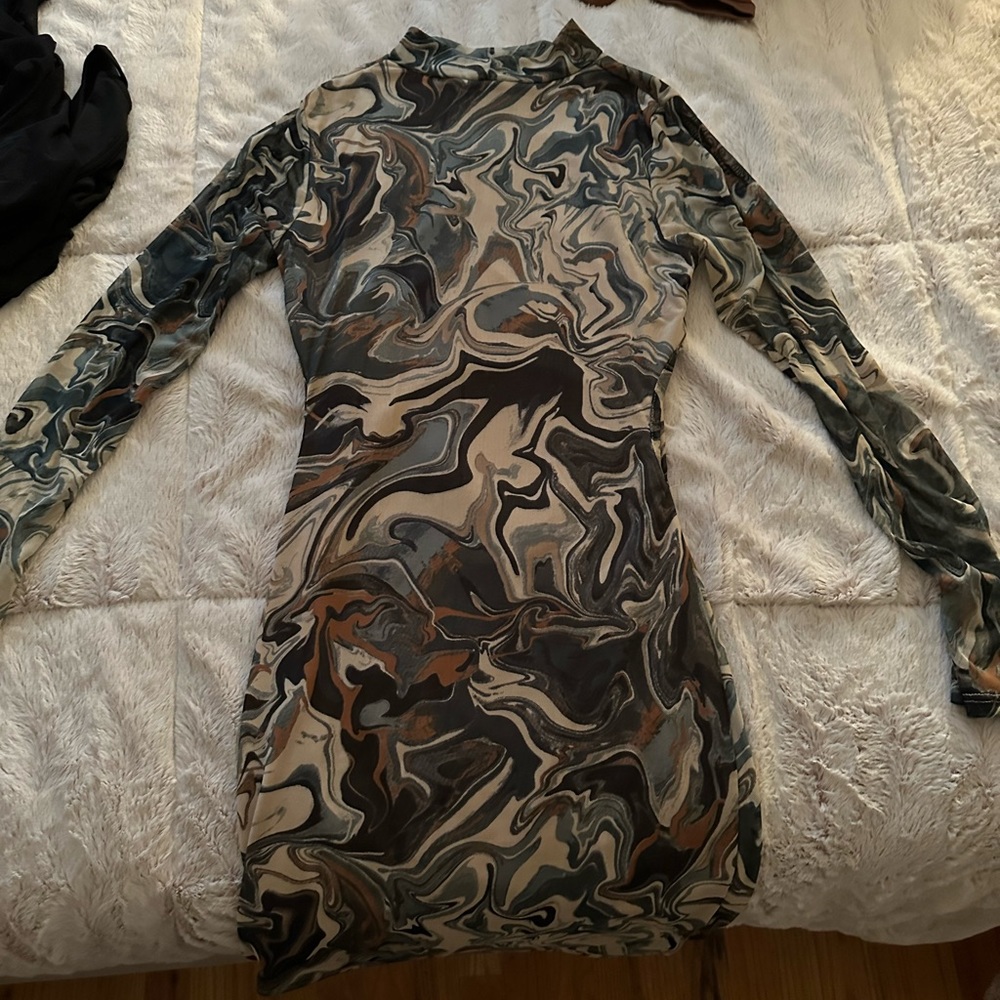 Abstract dress